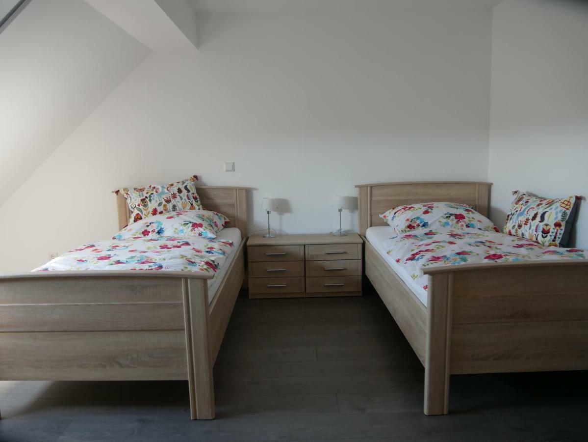 Ferienwohnung Am Deich Bedburg-Hau Exteriör bild